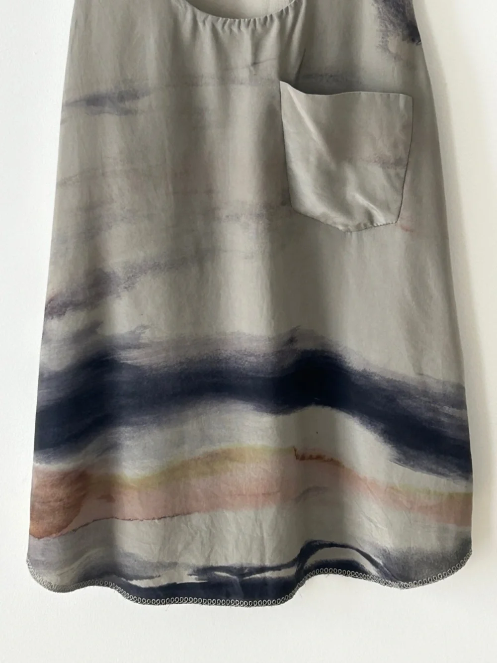 Aritzia Wilfred 100% Silk Watercolor Tank Top